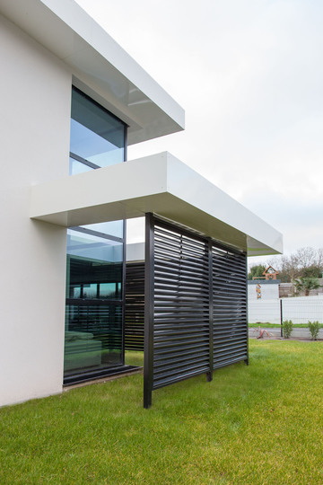 Fenêtre aluminium fixe d'angle Pose de fenêtres et baies vitrées vers Dinan